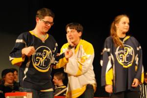 582072_552439618163840_1189076403_n