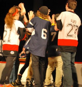 999474_552063171534818_732616684_n