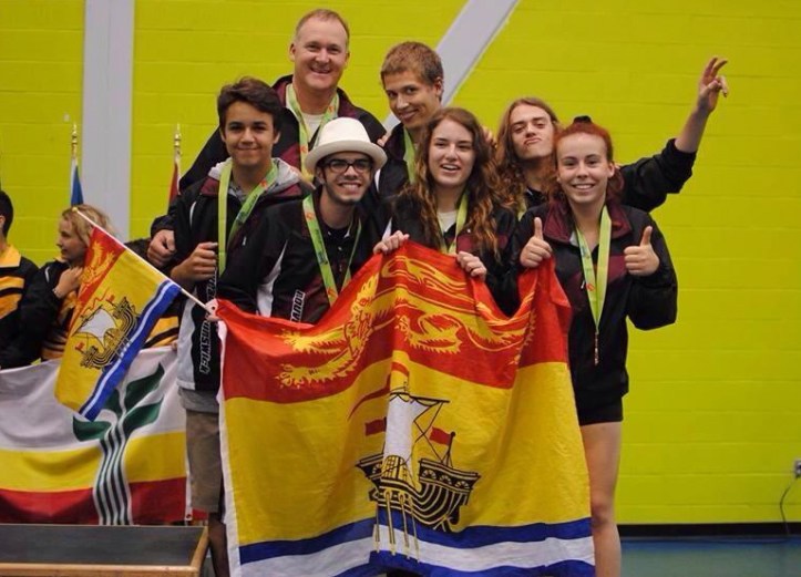 10751811_10202789178039273_1329182969_n-2