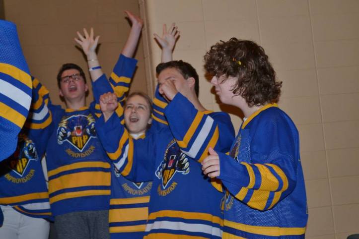 11010630_823657474375385_2059089372372032176_n-2