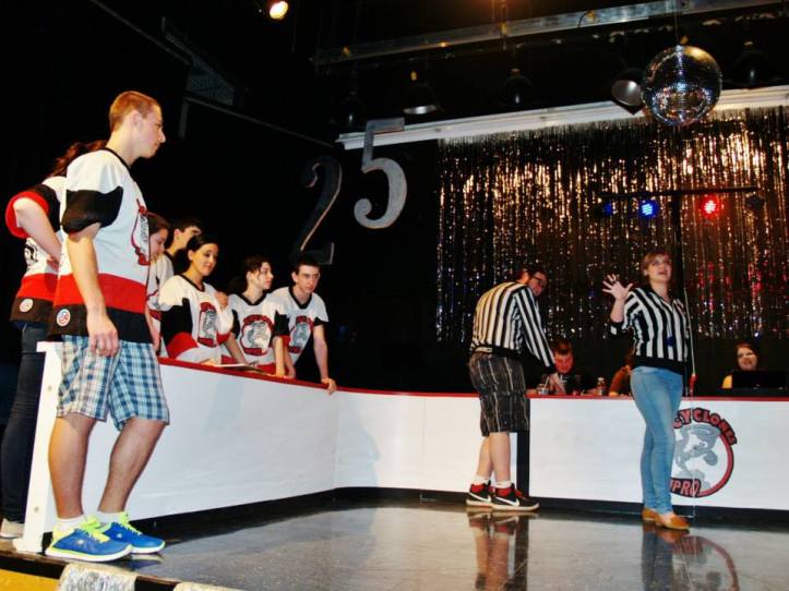 10301946_638587462882388_7413513272654162957_n