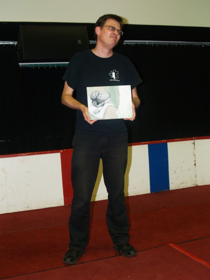 OLYMPUS DIGITAL CAMERA