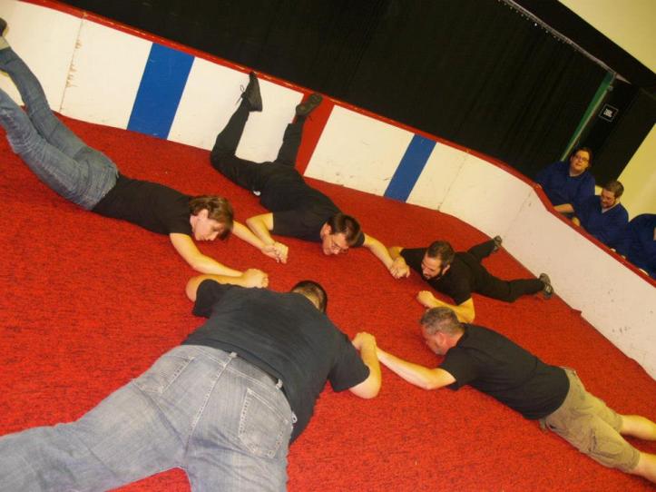 11053338_862326737175125_2512354549880780555_n