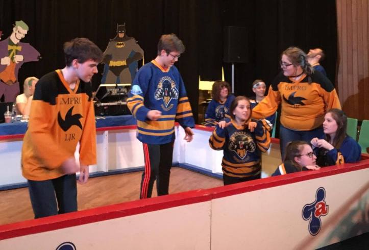 18789365_10154623507537895_348313619_o